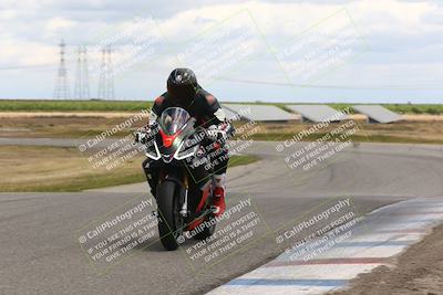 media/Apr-26-2024-TrackDaz (Fri) [[c4b677d280]]/C Group/140pm (Wheelie Bump)/
